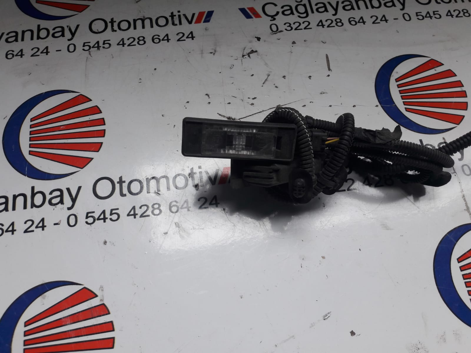 peugeot 301 plaka aydınlatma